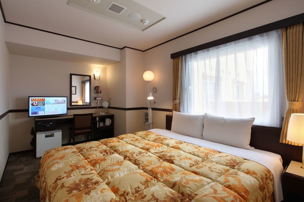 Toyoko Inn Jr Kobe Eki Kita Guchi Buitenkant foto